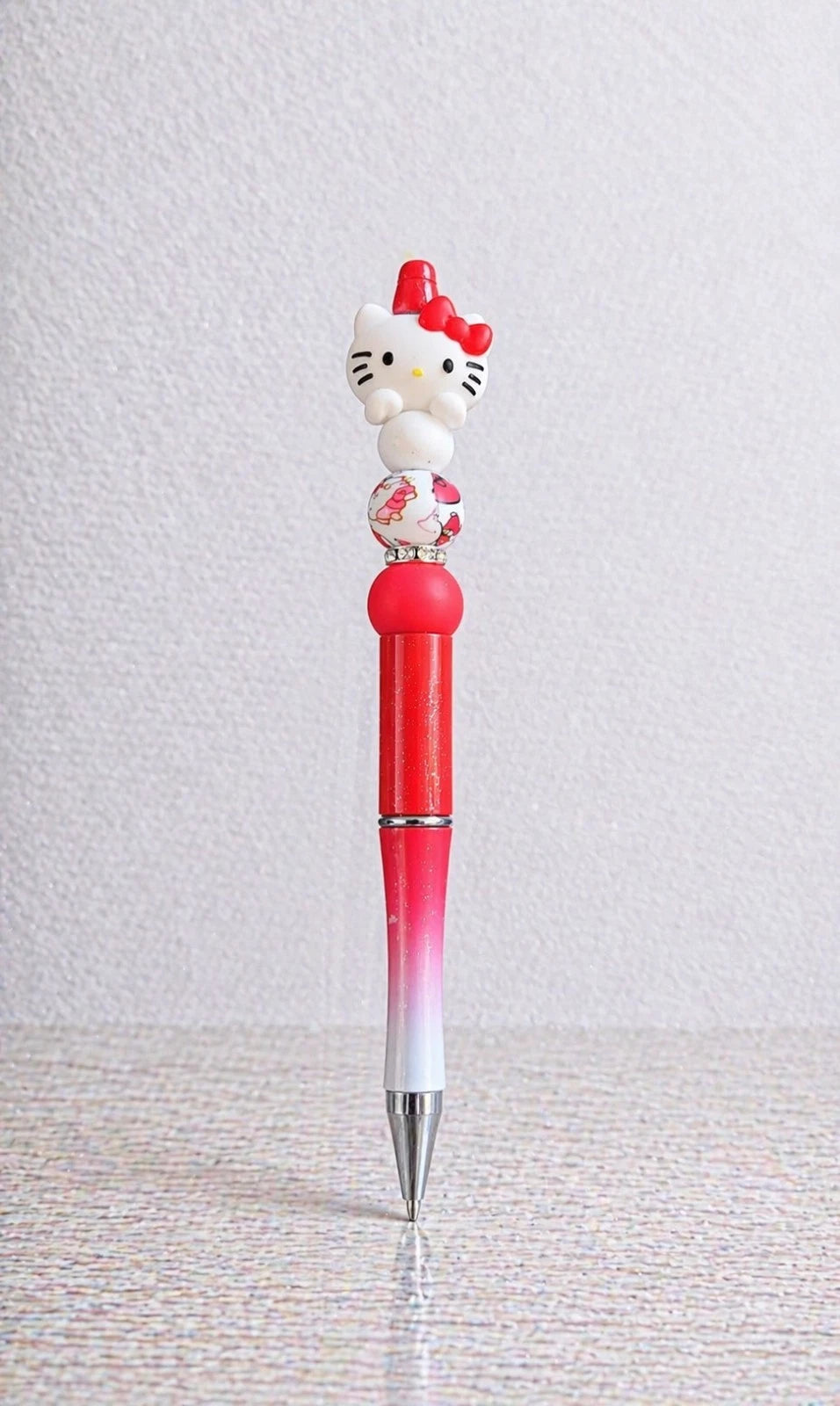 🐱 Hello Kitty Decorative Beaded Pen — Ideal Gift for Any Occasion