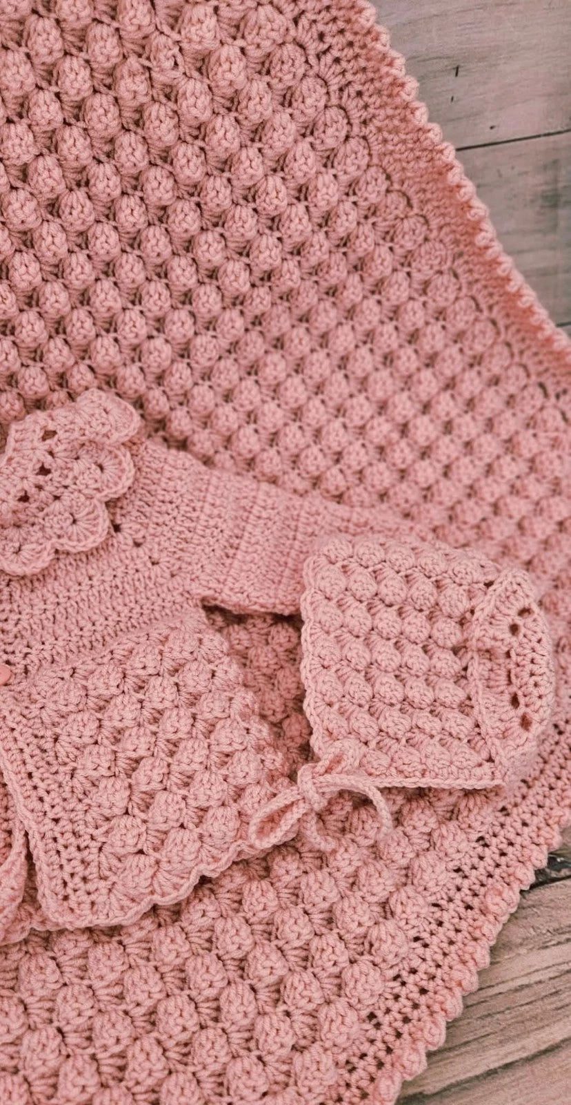 Gorgeous Little Girl Baby set  Containing Jacket, Bonnet and Blanket